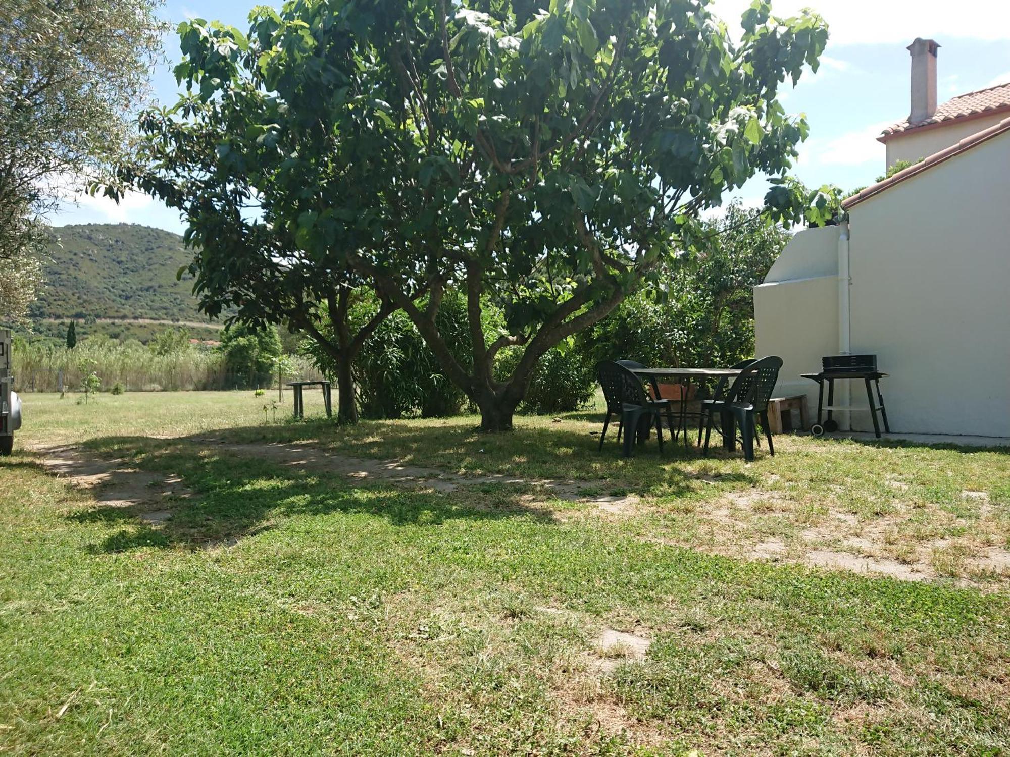 Maison Au Pied Des Pyrenees Le Boulou Exteriör bild