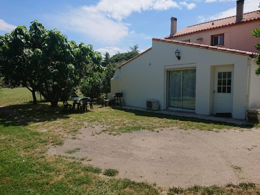 Maison Au Pied Des Pyrenees Le Boulou Exteriör bild